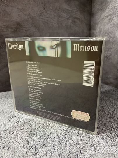 CD диск Marlyn Manson - Hollywood
