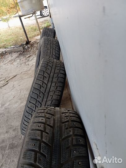 Kumho I'Zen KW22 195/65 R15 91