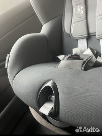 Детское автокресло britax romer