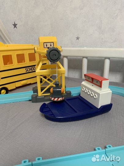 Робокар поли