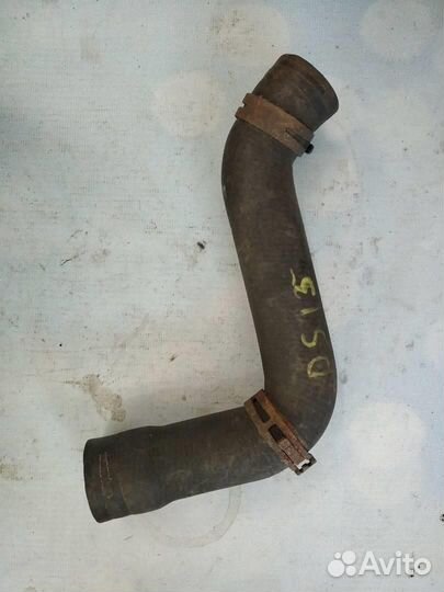 Патрубок охлаждения 8N0122101A