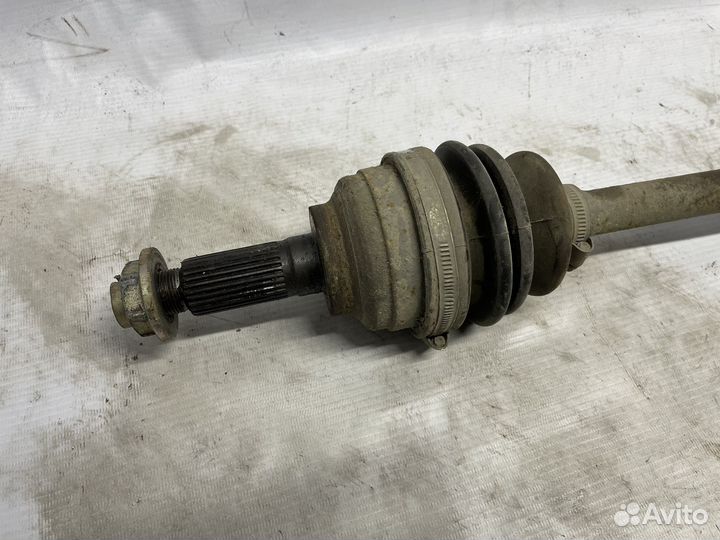 Привод левый Mazda 626 GE