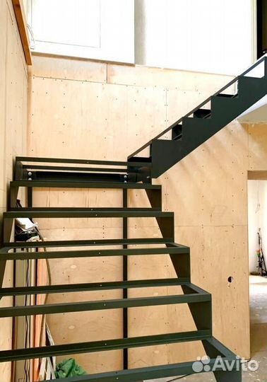 Винтовая лестница под ключ