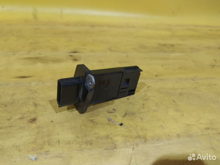 Расходомер воздуха nissan