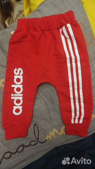 Спортивный костюм adidas