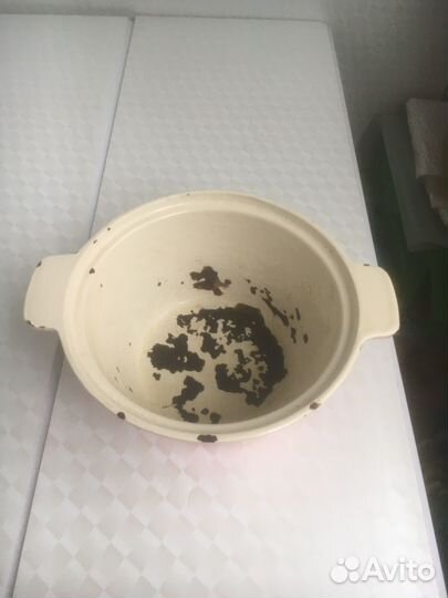 Кастрюля чугунная эмалированная СССР