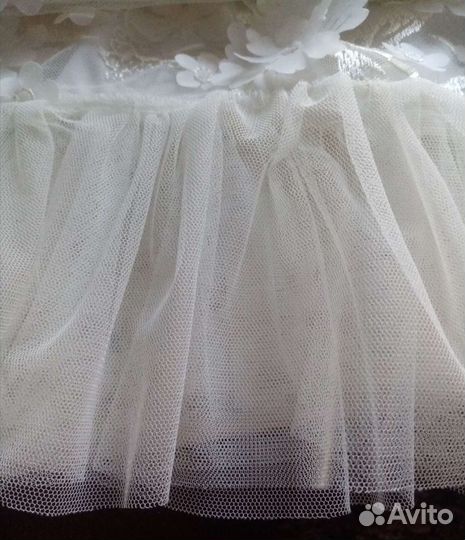 Платье для девочки праздничное рост 140