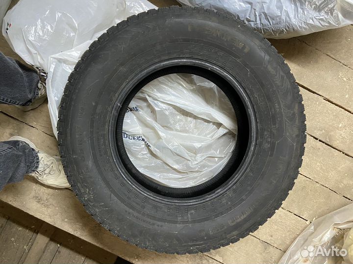 Nokian Tyres Hakkapeliitta 5 275/65 R17 110T