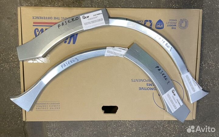 Арка правая (ниж. часть) Mitsubishi Pajero 3 1999