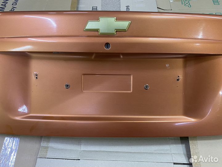 Крышка багажника Chevrolet Lacetti седан