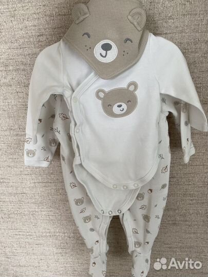 Комплект для малышей 56р C&A