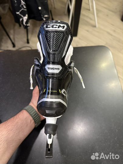 Коньки ccm as580 jr 1