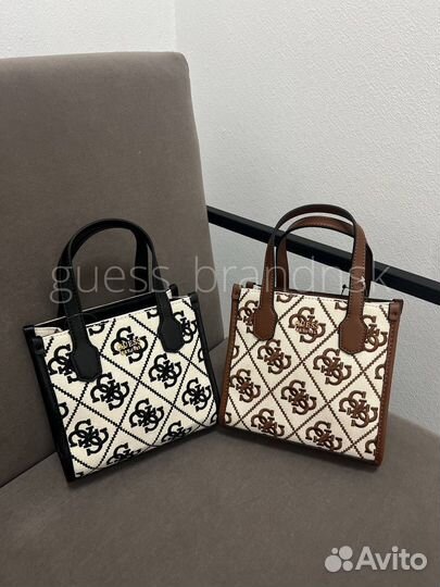 Тоут Silvana Guess