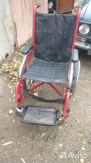 Коляска инвалидная