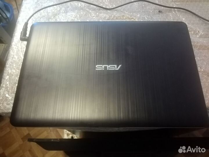 Ноутбук Asus 15,6