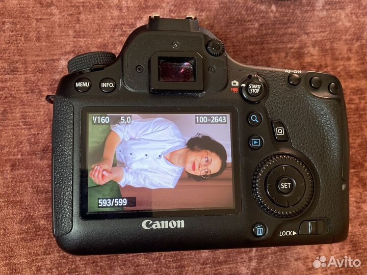 Зеркальный фотоаппарат canon 6D