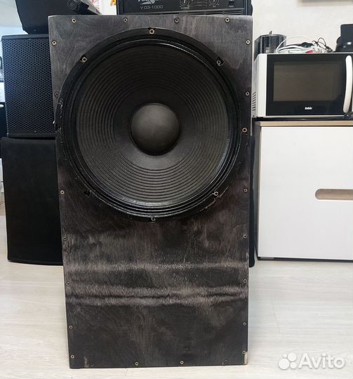 Автомобильный сабвуфер 15 1000вт RMS