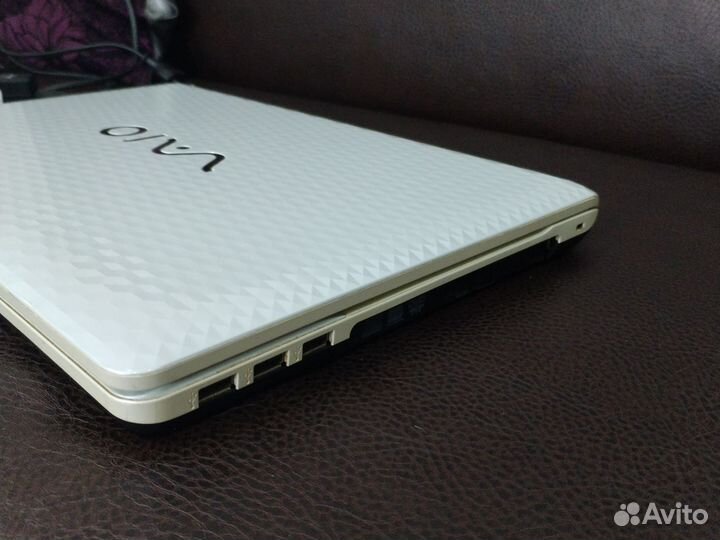 Ноутбук sony vaio i7