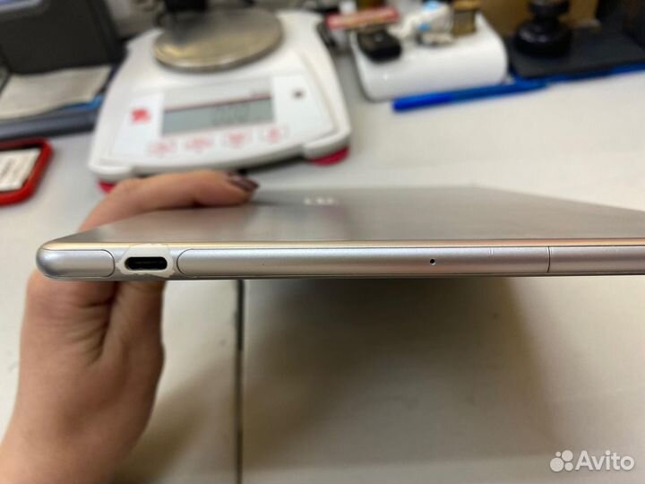 Планшет huawei mediapad M3 lite 10 32GB
