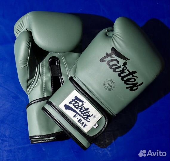 Боксерские перчатки fairtex