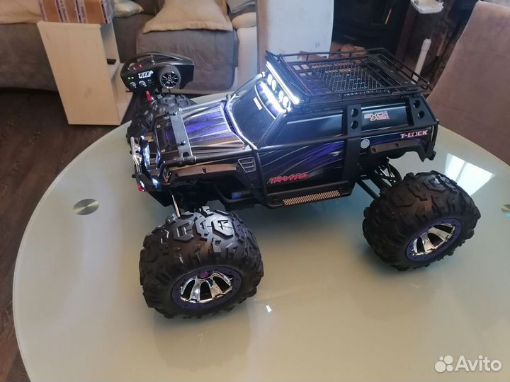 Traxxas Summit 1:10