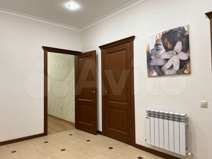 3-к. квартира, 92 м², 4/7 эт.