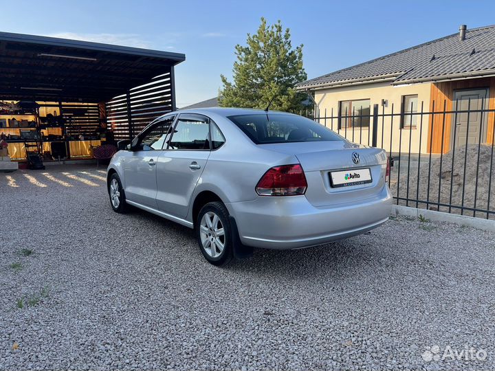 Volkswagen Polo 1.6 МТ, 2012, 77 000 км
