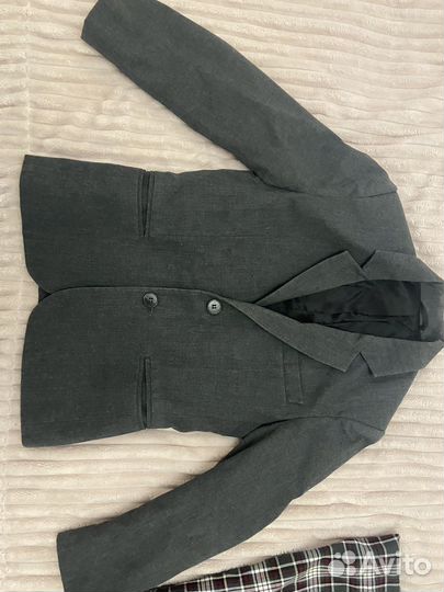 Школтная форма серая клетка