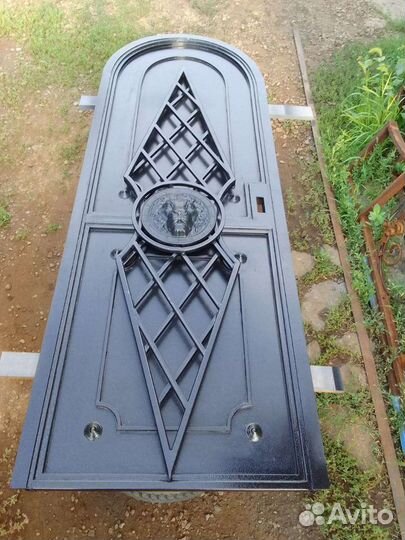 Все виды сварочных работ, кованные изделия(ворота