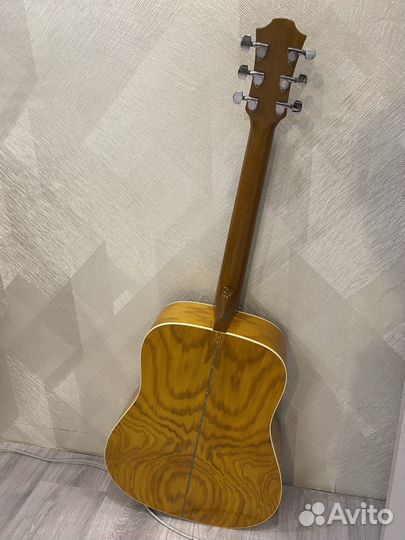 Акустическая гитара hohner