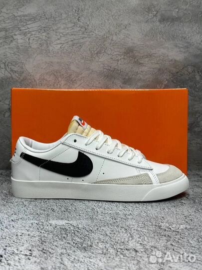 Кроссовки Nike Blazer