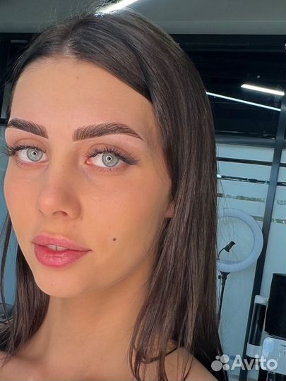 Оформление и окрашивание бровей