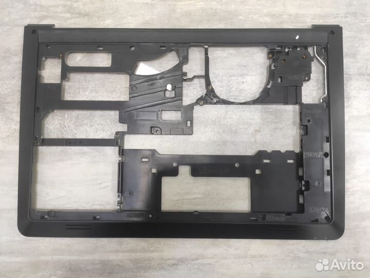 Нижняя часть (поддон) ноутбука Dell 15 5000 черный