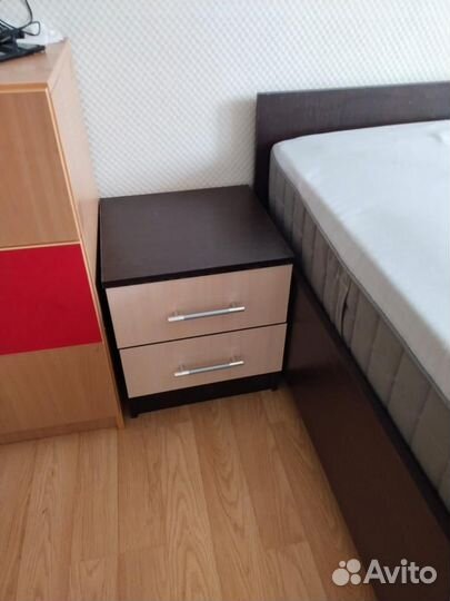 Тумба прикроватная новая