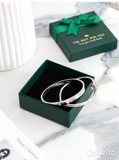 Браслеты картье гвоздь и love со стразами