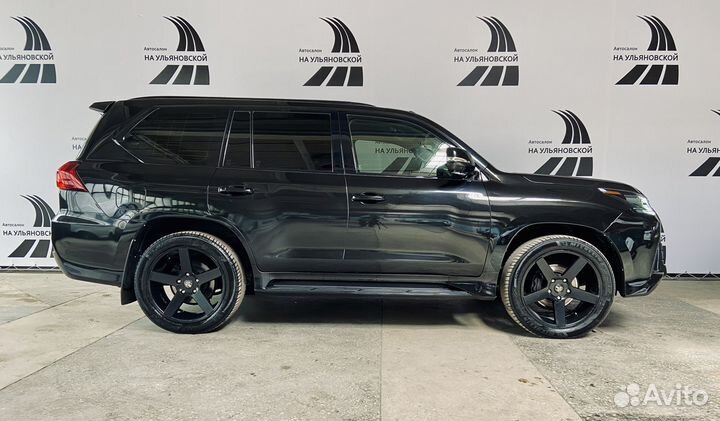 Lexus LX, 2016