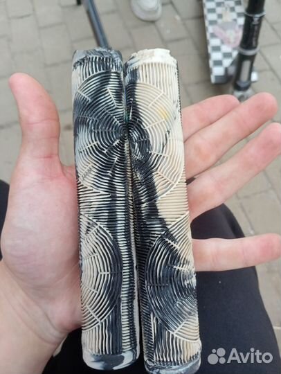 Продам грипсы комета