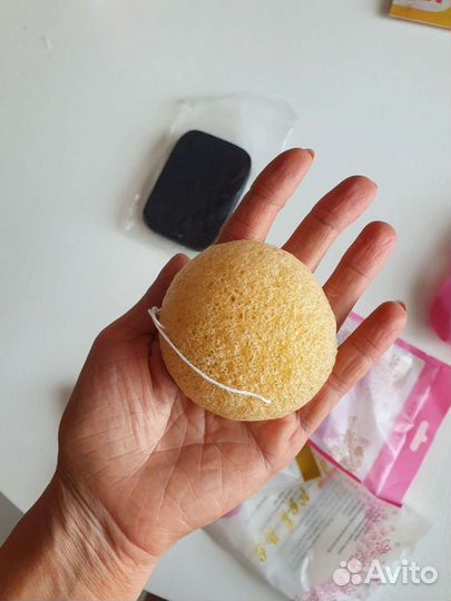 Губка-спонж для умывания конняку