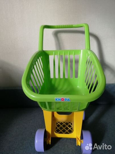 Коляска для кукол