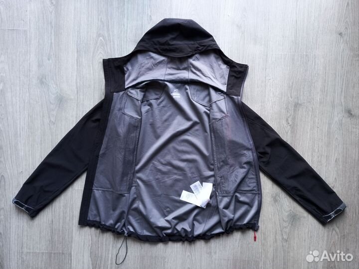 Мембранная куртка Millet - S