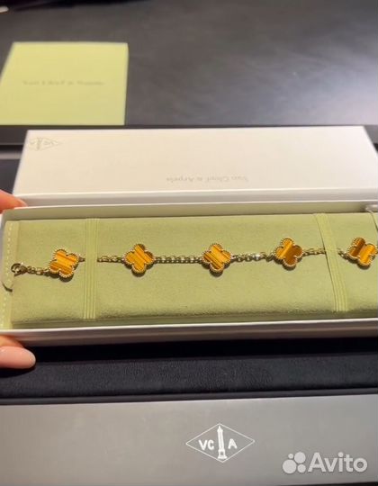 Браслет Van Cleef & Arpels Alhambra