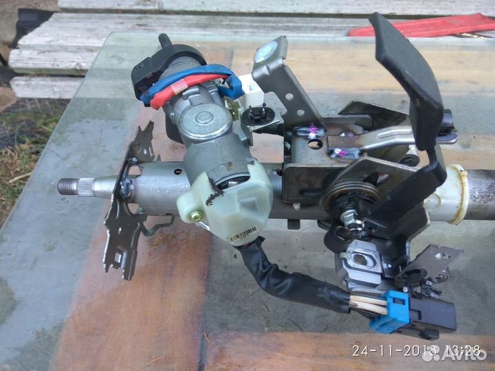 Замок зажигания на Хендай Элантра 2005 года