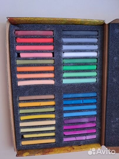 Пастель сухая художественная
