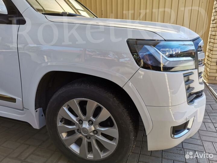 Рестайлинг Toyota Land Cruiser 200 в 300 модель