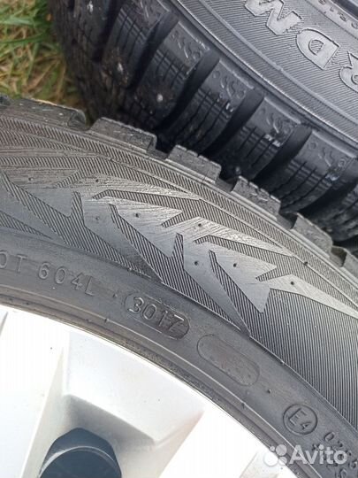 Комплект колес Volkswagen Polo 185 60 15 Оригинал