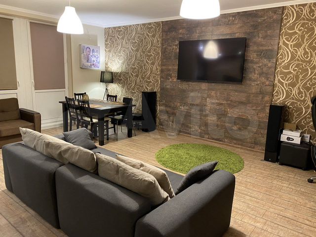 3-к. квартира, 99 м², 1/4 эт.