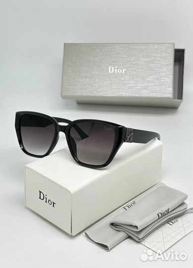 Солнцезащитные очки Dior