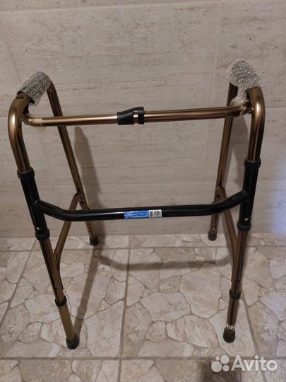 Ходунки для взрослых