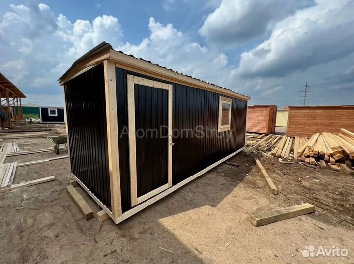 Вагончик с надежной крышей