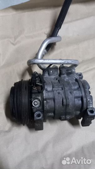 Компрессор кондиционера на Сузуки лиану